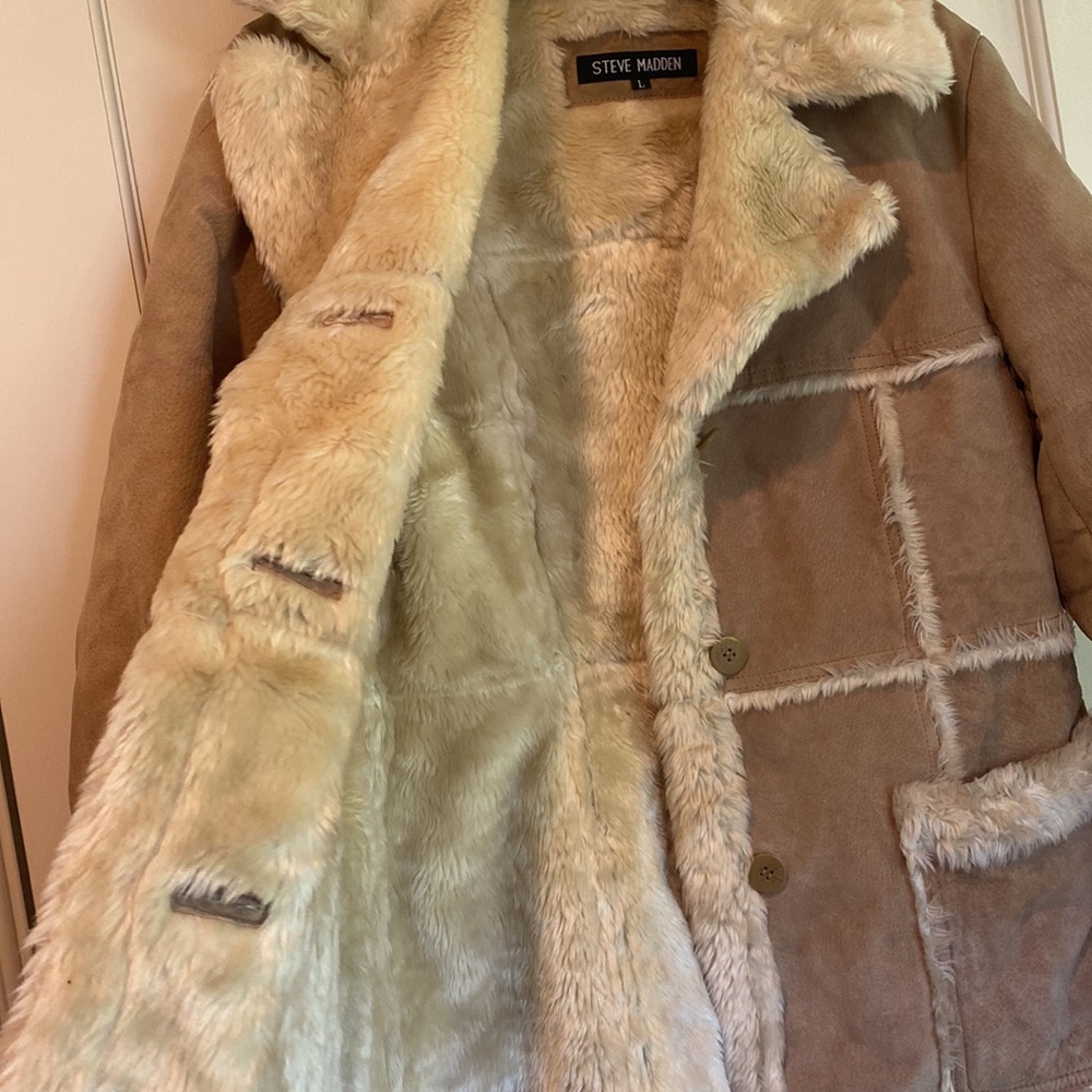 Steve Madden Faux shearling leather coat size L - Picture 3 of 8